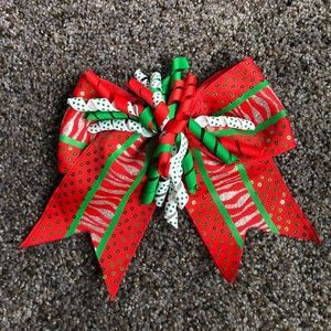 Kids cheer bow